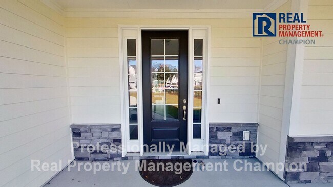 Building Photo - Spacious 4 BD Executive Home Loaded with U...