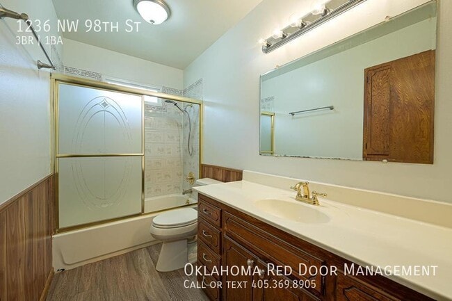 Building Photo - 1236 NW 98th St