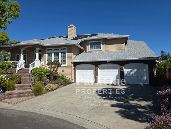 Foto del edificio - Amazing One of a Kind Home in the Heart of Danville with Pool & Views!