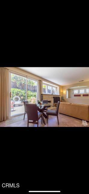 Foto del edificio - 477 Fallbrook Ave