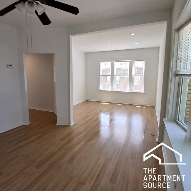 Foto del edificio - 4652 W Palmer St