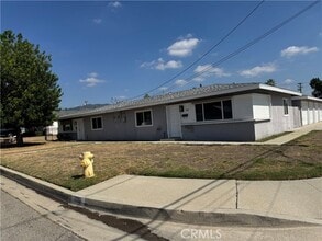 Building Photo - 411 E Lemon Ave