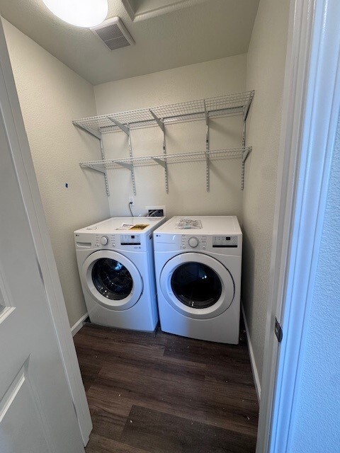 Building Photo - Astoria Place