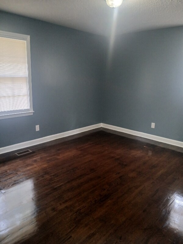Foto del edificio - 3107 Santee River Dr