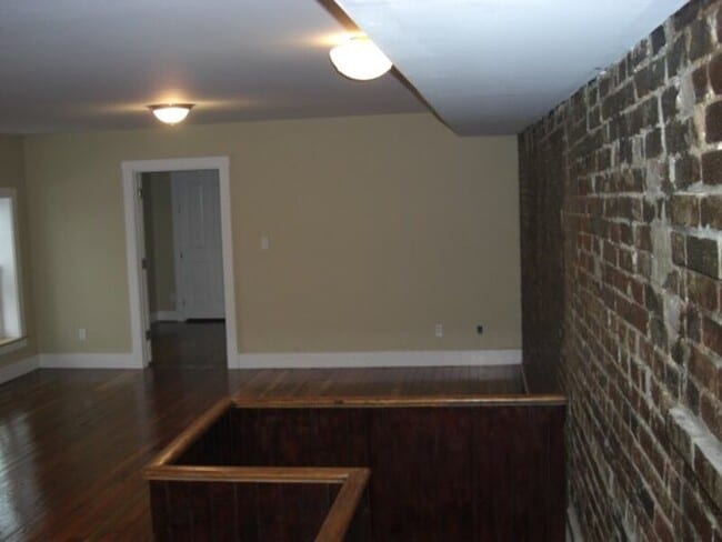 Building Photo - 2640 Cherokee St