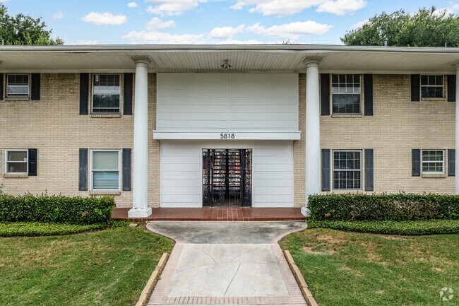 5818 E University Blvd - 5818 E University