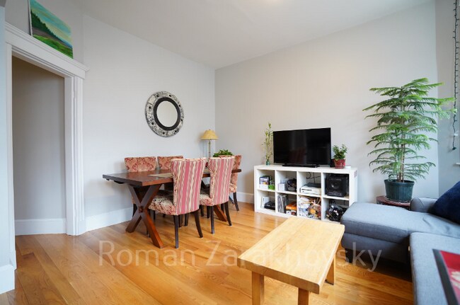 Photo - 56 Gardner St Apartment