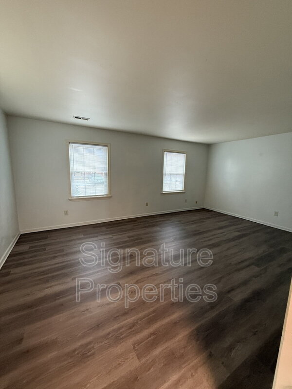 Foto del edificio - 369 Circuit Ln