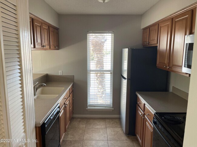 Foto del edificio - 313 North St