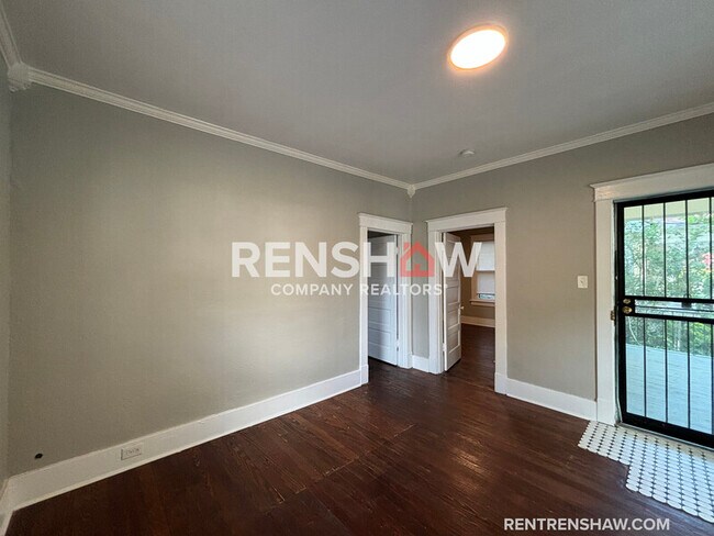 Building Photo - 1043 Philadelphia St