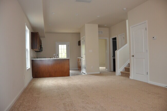 Building Photo - 509 Pyke Rd