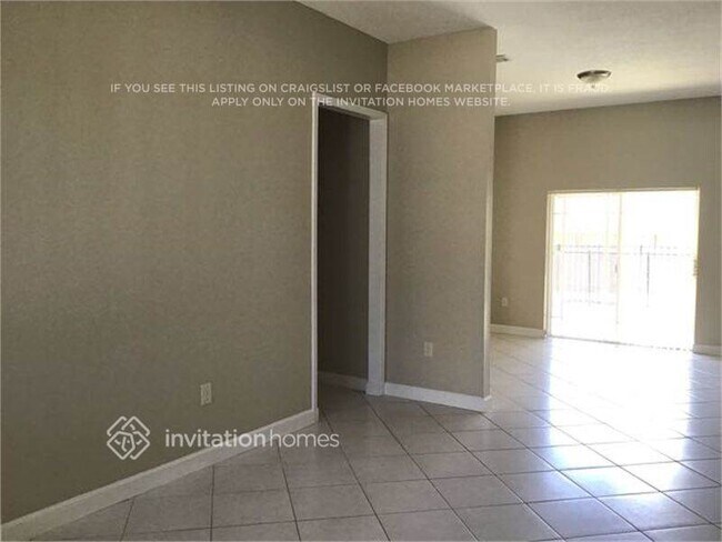 Foto del edificio - 14146 SW 160th Ct