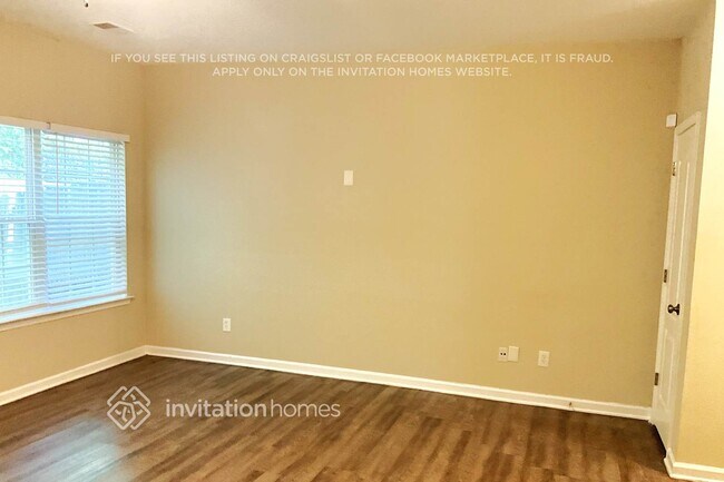 Foto del edificio - 5072 Windsor Forrest Ln
