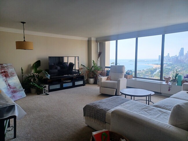 Foto del edificio - 2800 N Lake Shore Dr