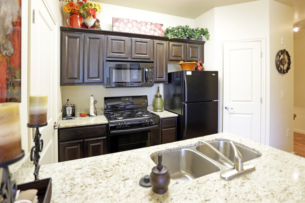 1 Bedroom Apartments In Traverse City Mi.Sugar Plum Apartments ... 1 Bedroom Apartments In Traverse City Mi.Sugar Plum Apartments ...