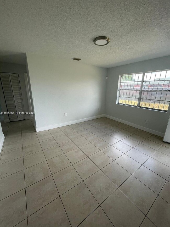 Foto del edificio - 757 NW 95th Terrace