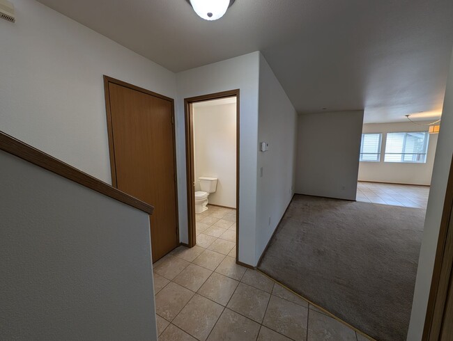 Foto del edificio - 3 Bedroom DuPont Home with Office and AC!