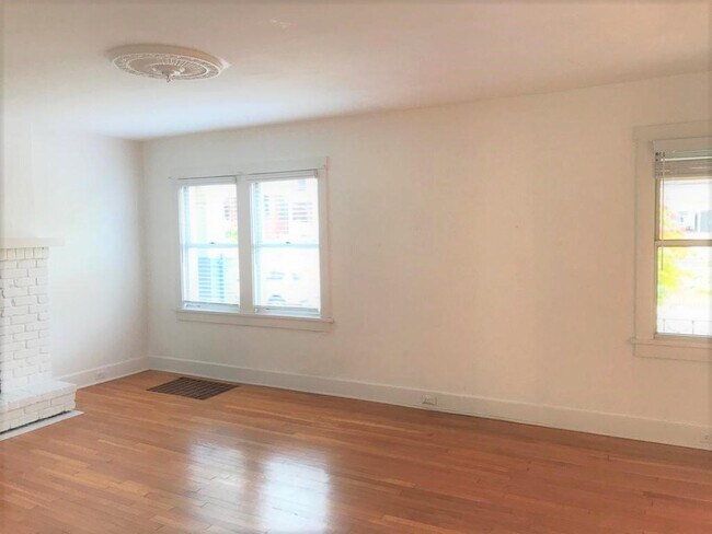 Photo - Whipple 7214 House