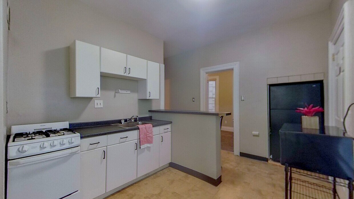 Primary Photo - 2223 14th St
