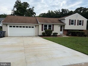 Building Photo - 5056 Kenerson Dr