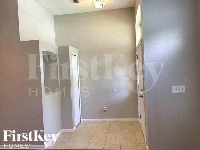 Foto del edificio - 1460 Greenway Pl