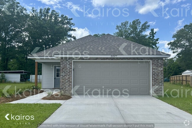 Building Photo - 22877 Balsam Dr