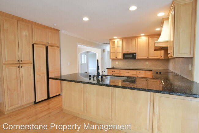 Foto del edificio - 4 br, 2 bath House - 1148 Holly Ann Pl