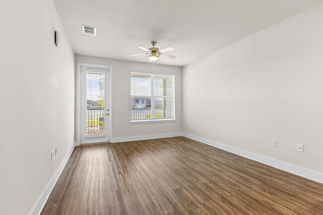 Building Photo - Academy Park Apartments