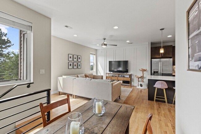 Foto del edificio - 3553 S Emerson St