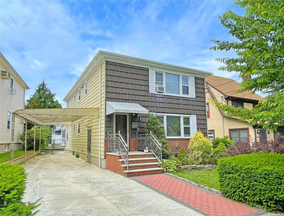 4212 249th St, Queens, NY 11363 House Rental in Queens, NY