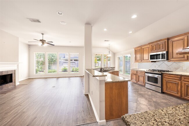 Foto del edificio - 6315 Teal Mist Ln