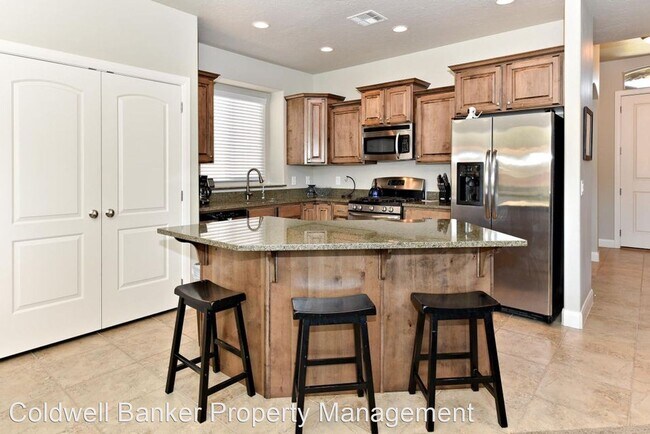 Foto del edificio - 3 br, 2 bath House - 262 E Munich