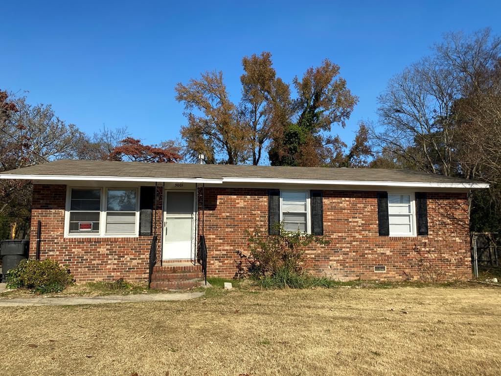 Primary Photo - 3001 Lonsdale Dr