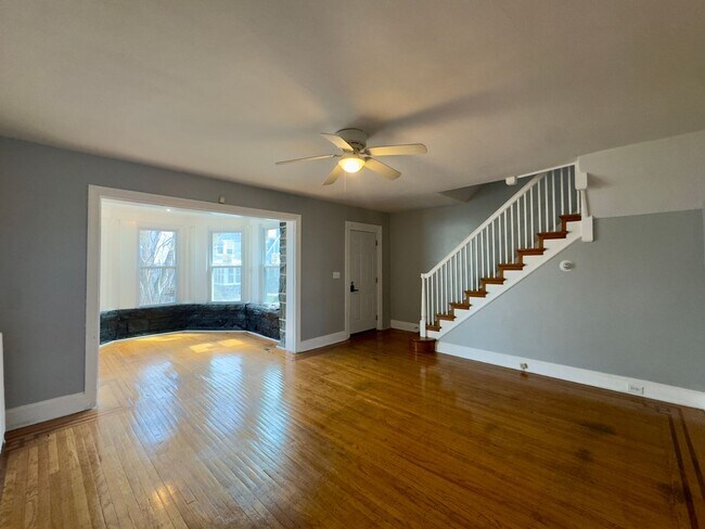 Building Photo - Charming 3 Bedroom/2 Bathroom Townhome in Ednor Gardens-Lakeside, MD!