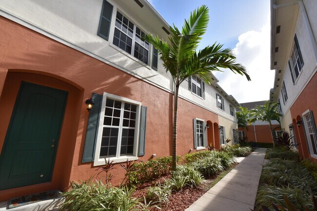 Foto del edificio - 709 SW 2nd Terrace