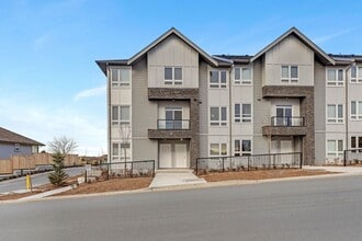 Building Photo - 3323 Rockhill Pl