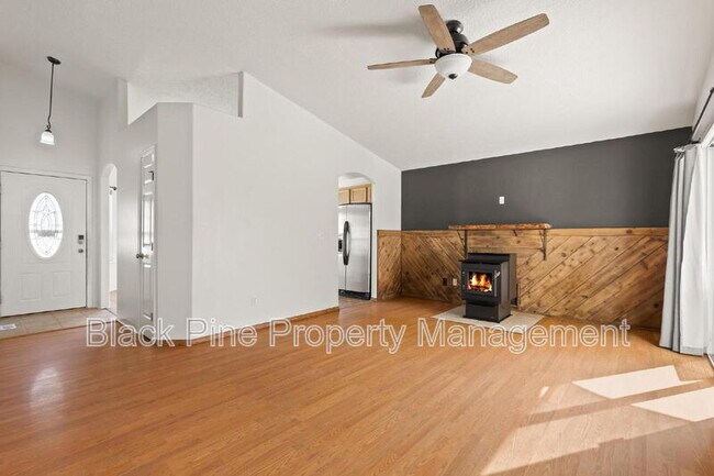 Foto del edificio - 43 S Newberry Way