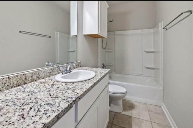 Foto del edificio - 2245 N Lake Michele Cir
