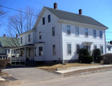 Building Photo - 31 Grove St