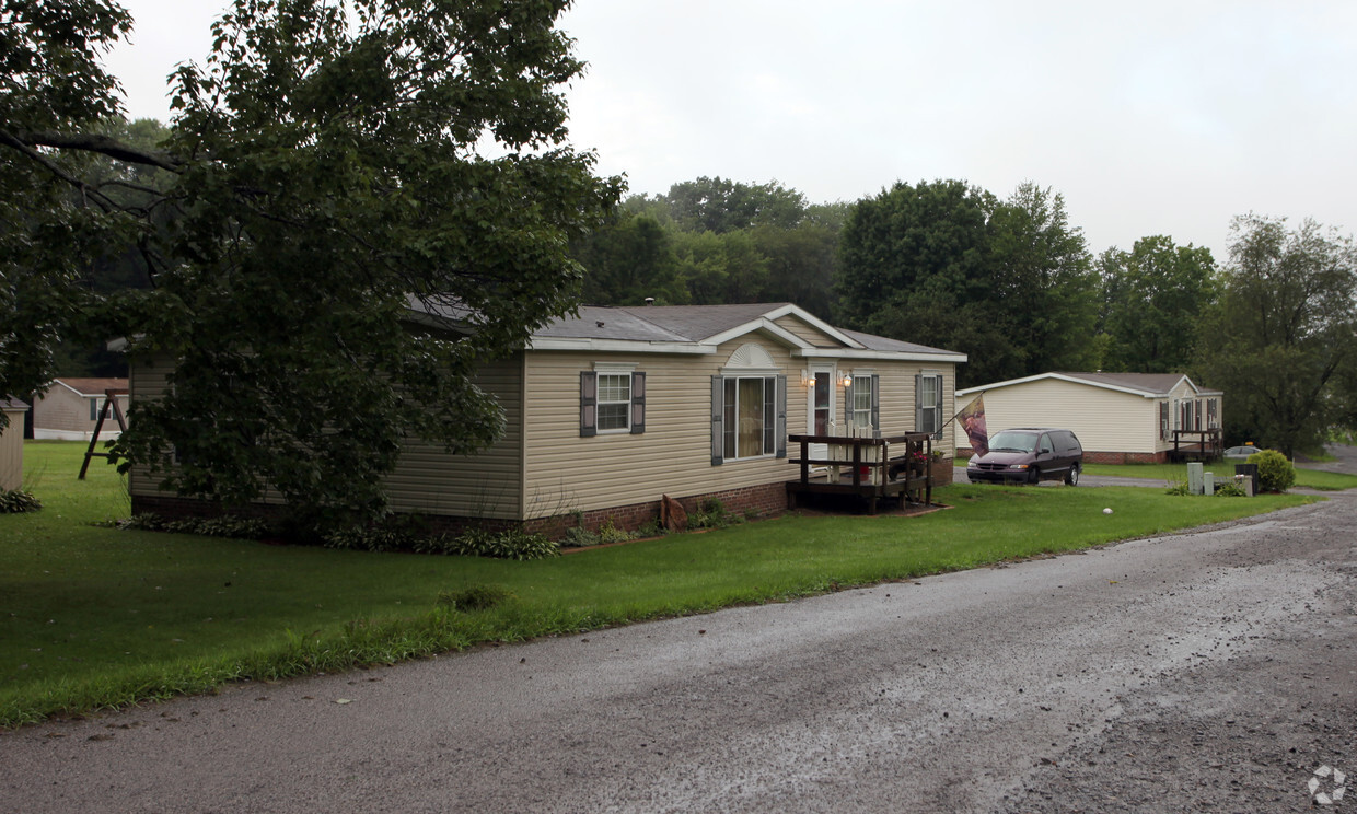 Primary Photo - Glen Lake Estates Mobile Home Park