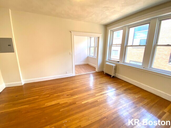 Building Photo - 5 Walbridge St