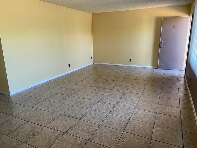 Building Photo - 3204 N Michael Way