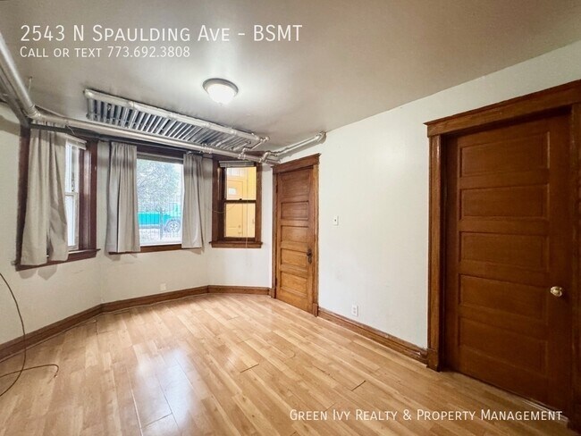 Building Photo - 2543 N Spaulding Ave