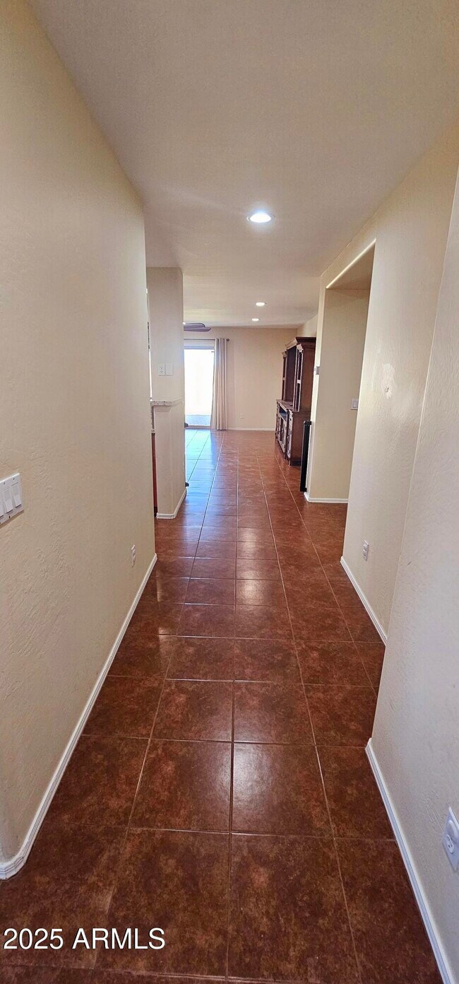 Foto del edificio - 224 S Cactus St