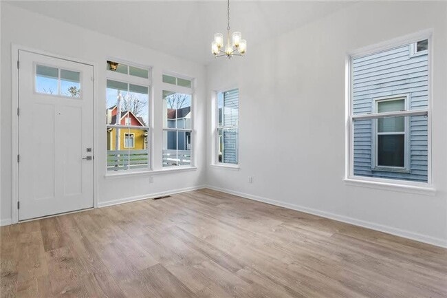 Photo - 2044 Bellefontaine St House