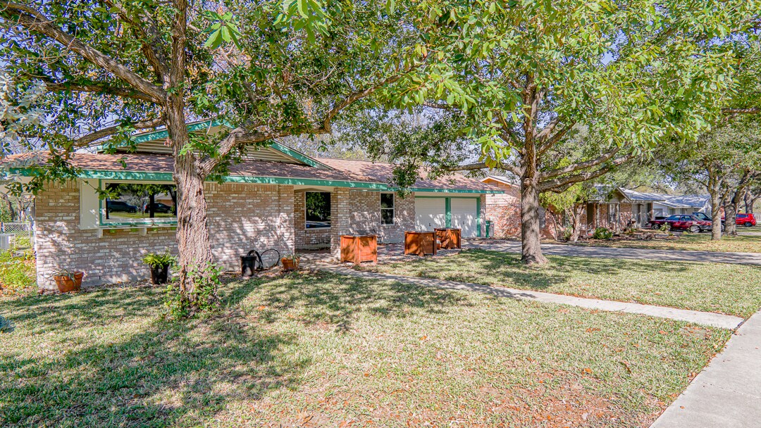 Primary Photo - 11119 Reverie Ln