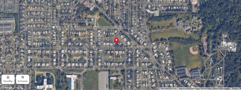 Foto del edificio - 1028 Crittenden St NE