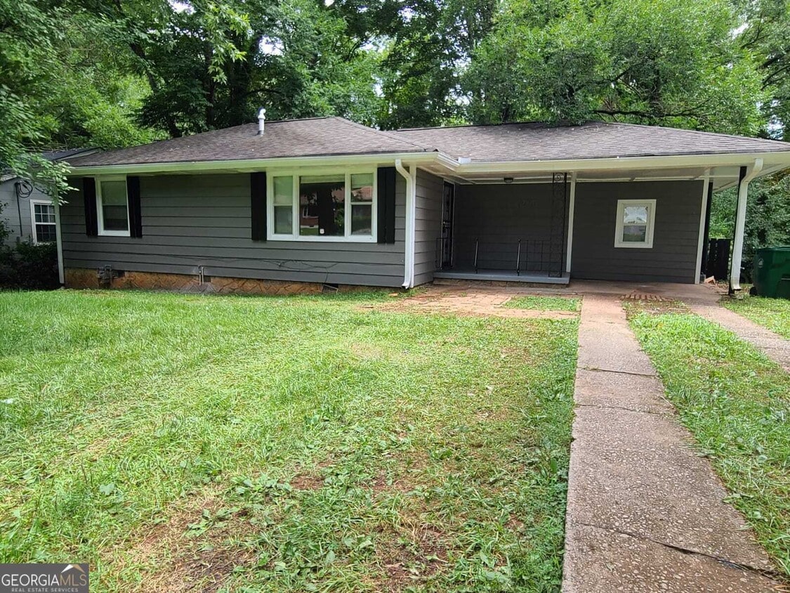 Primary Photo - 1940 Meadow Ln