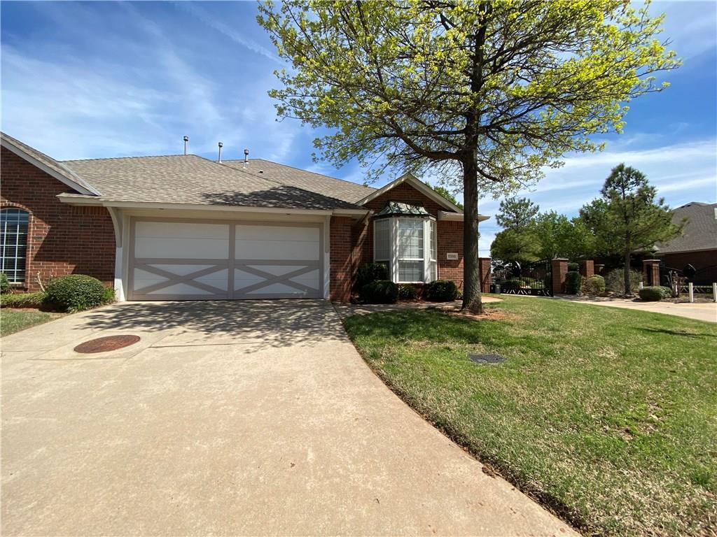 Foto principal - 15500 Monarch Ln