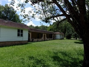 Building Photo - 1331 Spanish Villa Ln